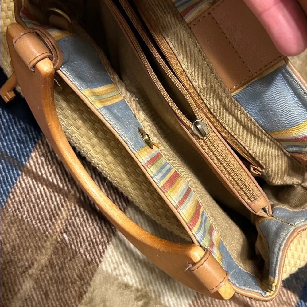Fossil Tan Woven Tote with Wooden Handles - Picture 6 of 14